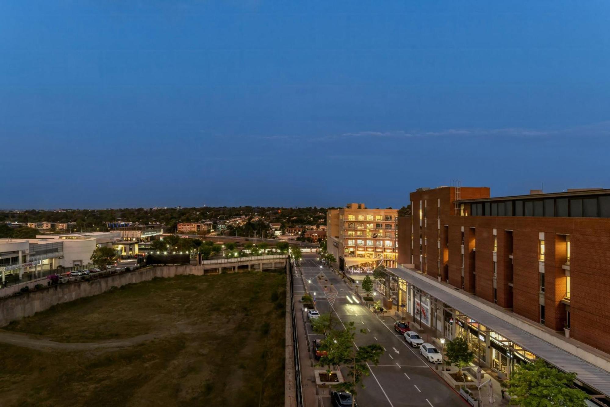 Johannesburg Marriott Hotel Melrose Arch Exterior foto
